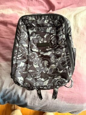 Ju-Ju-Be Gray & White Rose Print Kids Backpack